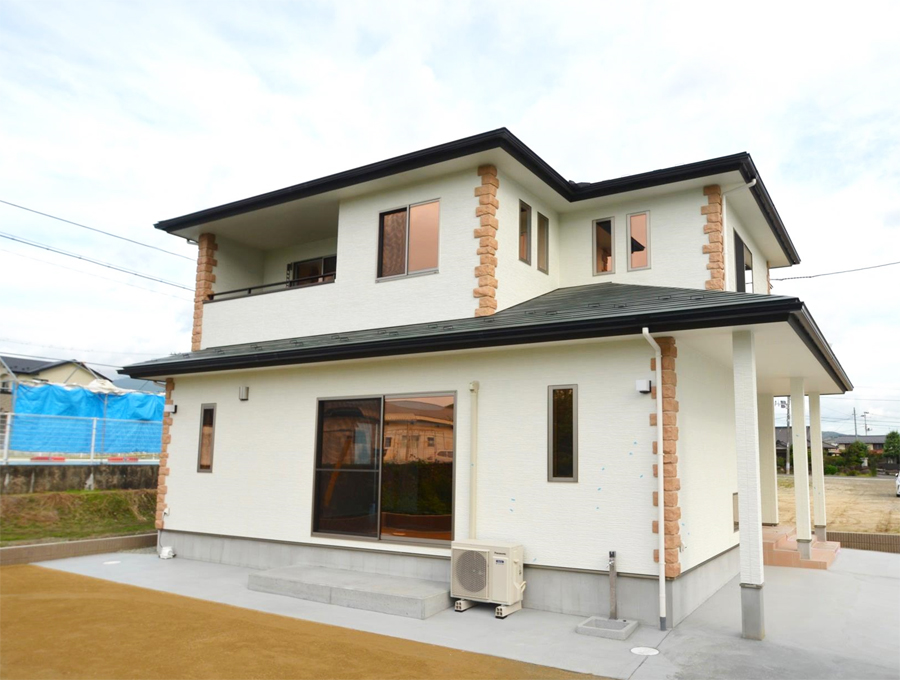 安達郡大玉村:延床面積約34坪 家事しやすい物干しルームがある2階建て住宅