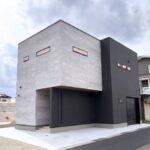趣味とこだわりを詰め込んだインナーガレージのある2階建て【本宮市】